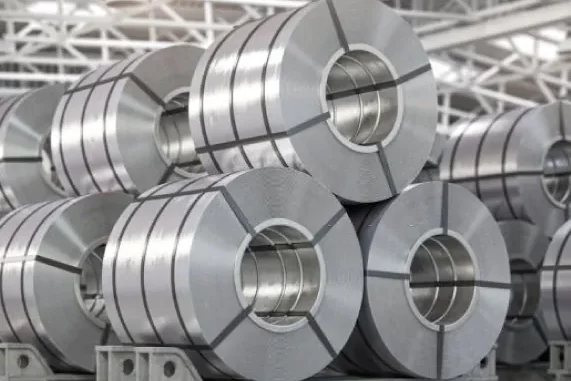 Entran en vigor el arancel del 25% contra acero y aluminio de México