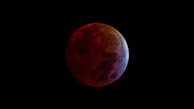 Así se vivió el eclipse que dio paso a la ‘Luna de Sangre’