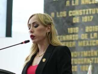 Brenda Ríos presenta iniciativa para reconocer el heroísmo de los bomberos de Chihuahua