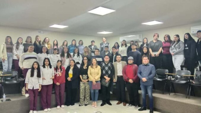 Visita FGE instalaciones de Universidad Vizcaya de las Américas para impartir temas sobre prevención del delito