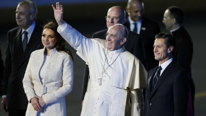 Peña Nieto destaca al papa Francisco como «líder social» y recuerda su visita a México