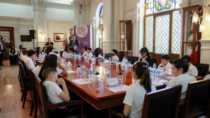 Cumplan sus sueños, no se rindan: alcalde Bonilla al Cabildo Infantil 2025