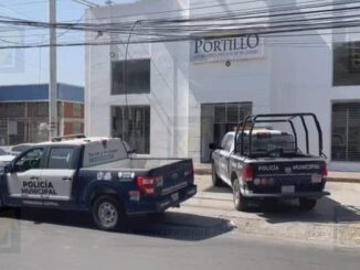 Roban 15 mil pesos tras abrir boquete en mueblería de Fuentes Mares y Nueva España 